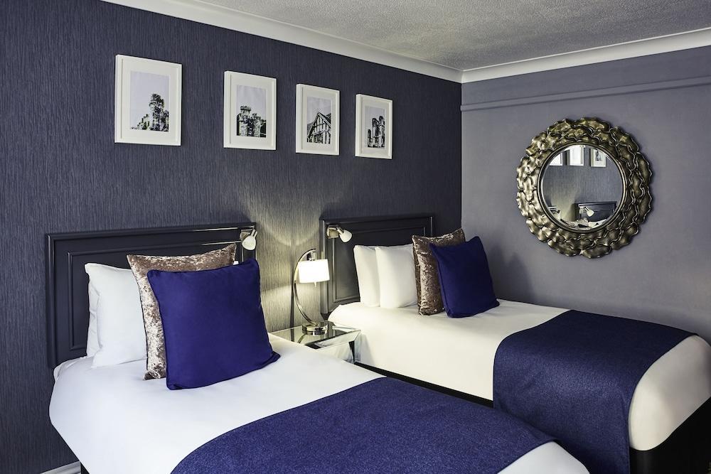 Barons Court Hotel Walsall Extérieur photo