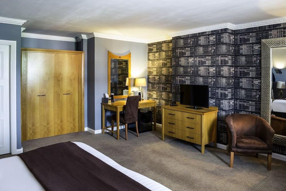 Barons Court Hotel Walsall Extérieur photo