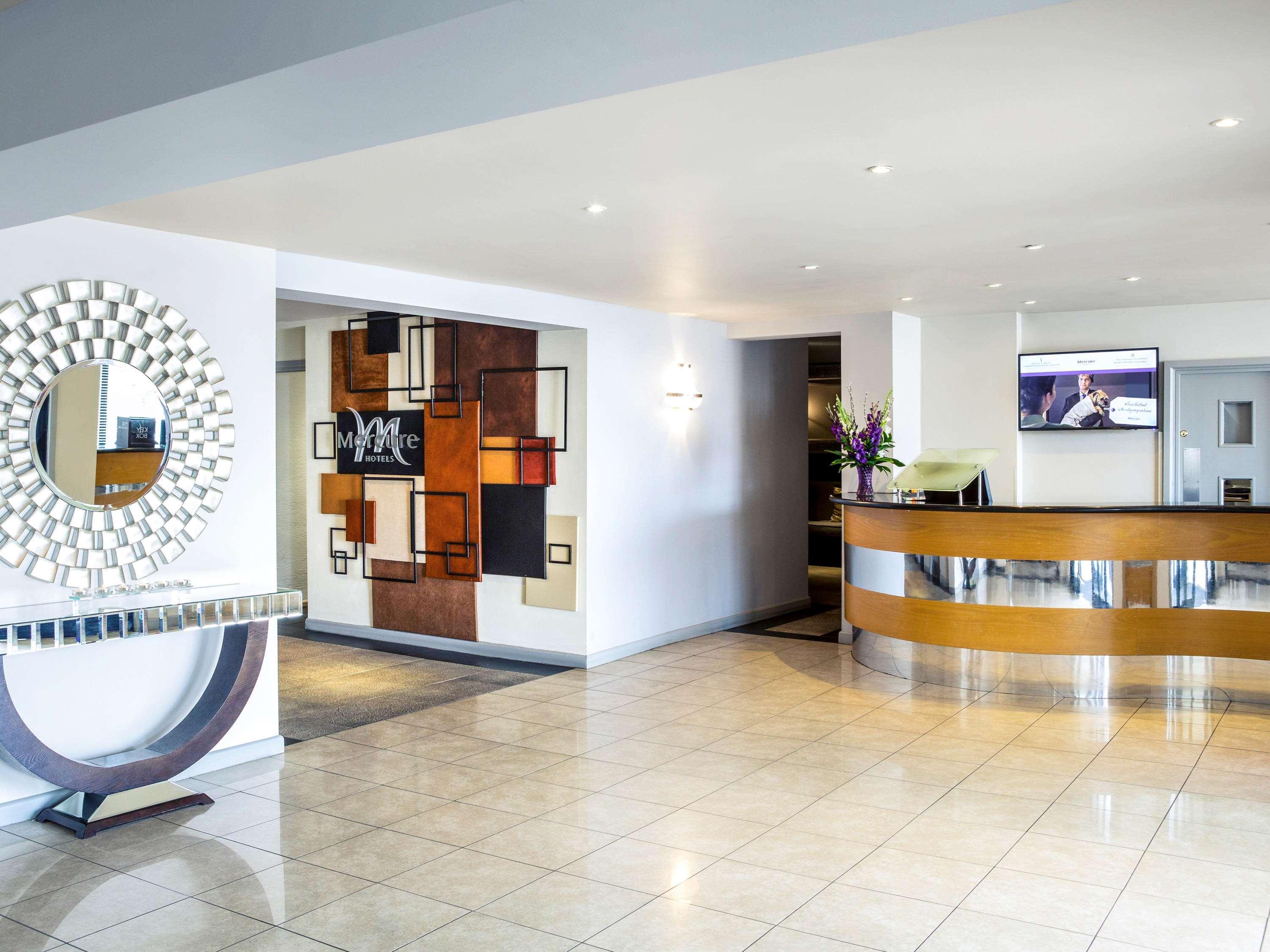 Barons Court Hotel Walsall Extérieur photo